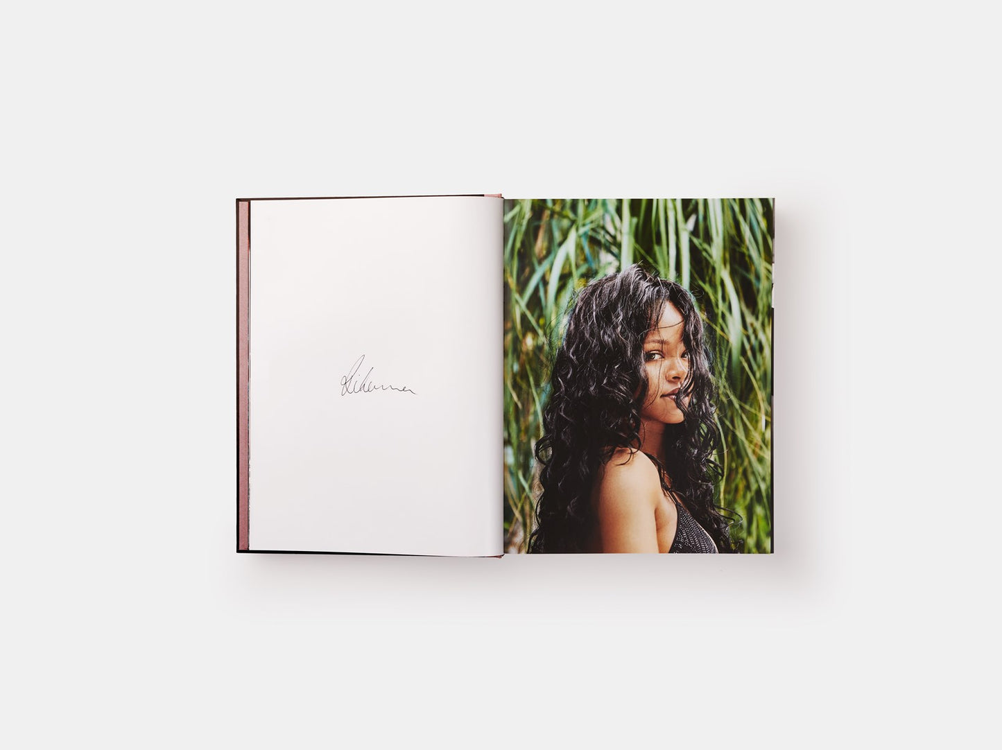 Rihanna Queen Size // (Special Order +1-2 weeks)